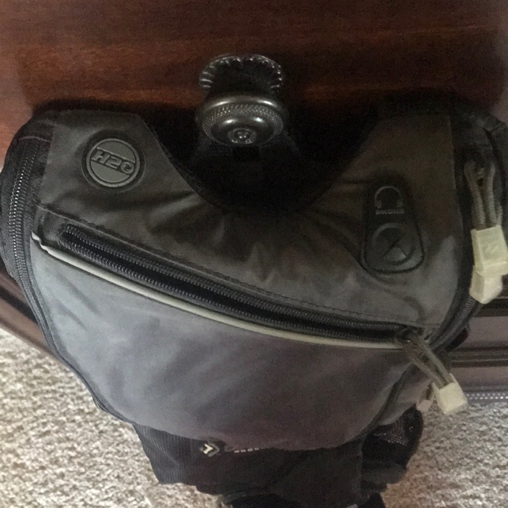 Hydration backpack - Picture 8 of 8